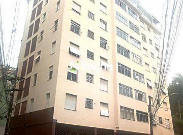 Apartamento · 85m² · 2 Quartos · Apartamento Padrão 02 quartos no Centro de Petrópolis/RJ