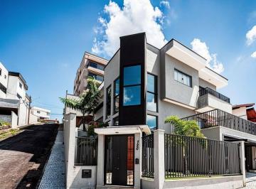 553680e3c04d68c8ce56e87ad4d35687bce61252 · Casa com 3 dormitórios à venda, 287 m² por R$ 1.700.000,00 - Residencial Morumbi - Poços de Caldas/M