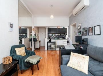 89af1eee-64d4-4f4f-9f45-038025feed14 · Atraente apartamento para venda em Bela Vista com 1 quarto, sendo 1 suíte, 51m²