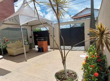 Casa · 61m² · 2 Quartos · 2 Vagas · Casa térrea a venda na Vila Rei, Mogi das Cruzes. São 2 dormit