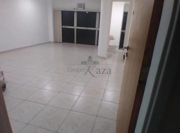 Comercial · 36m² · 1 Vaga · Oportunidade - Sala Comercial - Jardim São Dimas - Comercial Market Center - 36m².
