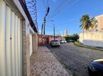 cea3081f067153923b762c7ca5dbbbf12a83b46a · Casa à venda no Barro Vermelho com 3 quartos, 2 suítes, closet, edícula e quintal - 200 m² - Natal/R