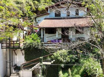 3363755edf964bbd02ea814b4f2dcdd84b4076f6 · Casa à venda, 315 m² por R$ 790.000,00 - Serra Grande - Niterói/RJ
