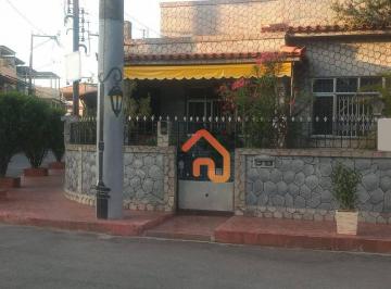 d54083f6d568d4b90d864ab4707973fba05556ba · Casa com 2 quartos à venda, 120 m² por R$ 630.000 - Barreto - Niterói/RJ