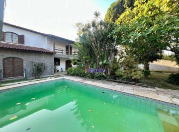 e76f42d5486763c2bee8b523b55d01000ce78106 · Casa à venda, 385 m² por R$ 1.800.000,00 - Itaipu - Niterói/RJ