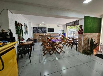 d3b806f4ee9390f02856a34858e9ea669fac0ff9 · Casa comercial com 3 lajes a venda em Santa Rosa - Niterói