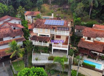 72350afcda54ae5d8339ab871901e43d5d4ed629 · Casa com 5 dormitórios à venda, 435 m² de área construída e 827,00 m² de terreno por R$ 2.500.000 -
