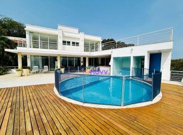 43be99c525140deb696963ebc59de938c778a923 · Casa com 4 quartos (4 suítes) à venda, 420 m² por R$ 3.480.000 - Niterói/RJ