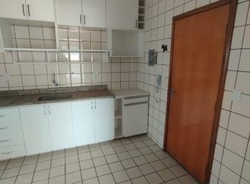 Apartamento · 93m² · 3 Quartos · 1 Vaga · Apartamento 3 quartos sendo 1 suíte no Jardim América