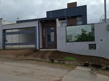 Casa · 150m² · 3 Quartos · 2 Vagas · Casa Excelente Padrão
