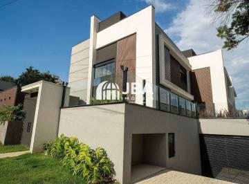 01 · Casa à venda - em Campina do Siqueira