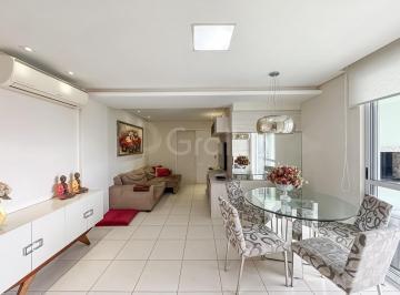 2 · Apartamento de 93m² com 3 quartos na Trindade