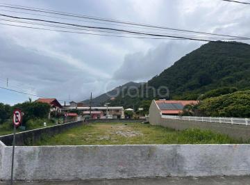 42361_i366172BQMqP65568q_4236169b0571f05ef9.jpg · Terreno ao lado da praia, nos Açores