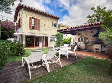 Casa de 2 quartos, São Paulo · CASA NO BROOKLIN COM JARDIM 2 SUITES