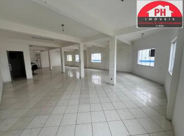 Comercial · 120m² · Ampla Sala Comercial 120m² no Centro de São Pedro da Aldeia