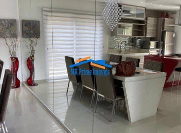 Casa · 326m² · 4 Quartos · 6 Vagas · Sobrado à Venda 326m² com Piscina, 4 quartos, 2 Suítes City Bussocaba Osasc