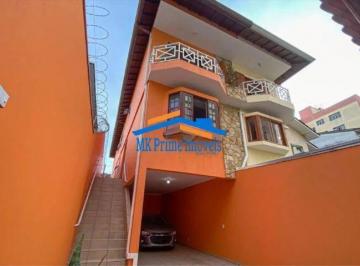 Casa · 191m² · 3 Quartos · 4 Vagas · CASA SOBRADO DE 191m², COM 3 DORMITÓRIOS E PISCINA NA VILA OSASCO