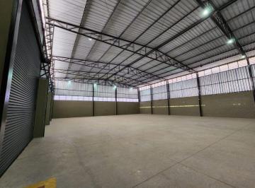 Comercial de 1 quarto, Santana de Parnaíba · Galpão em condomínio 750 m2 área Construída