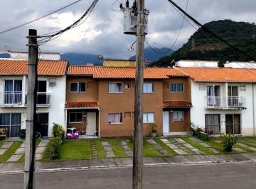 Casa de 3 quartos, Magé · Casa de 3 quartos (1 suíte) em Condomínio - Piabetá