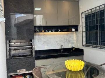 Casa · 82m² · 2 Quartos · 1 Vaga · Oportunidade: Casa Moderna com Área Gourmet Planejada e 2 Vagas de Garagem!