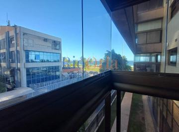 Apartamento · 157m² · 4 Quartos · 2 Vagas · Acquabella, reformado, 3 suítes, 157 m2, sol da manhã!