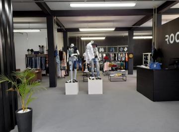Comercial · 743m² · Prédio à venda em Porto Feliz, Centro, com 743 m²