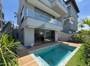 Casa · 3500m² · 3 Quartos · 4 Vagas · Casa à venda no Condomínio Bella Citta - Mogi das Cruzes - 3 Suítes