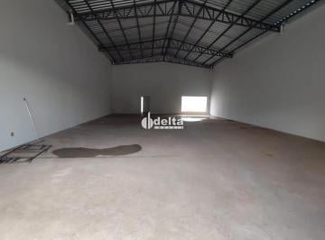 Comercial · 360m² · 3 Vagas · Galpão comercial disponível para locação no bairro Santa Mônica em Uberlândia-MG