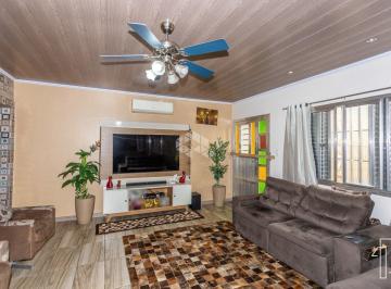 Casa · 231m² · 2 Quartos · 3 Vagas · Casa de 230,00 m² de área privada, 2 dormitórios, sala cozinha , 2 bainheiros sendo uma suite, livin