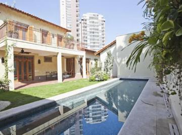 1 · Casa com 240 m², 3 quartos sendo 3 suítes à venda no bairro Alto de Pinheiros.