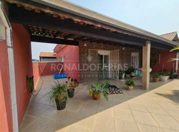 Casa · 375m² · 3 Quartos · 6 Vagas · Sobrado a Venda 3 Suítes 6 vagas varanda e quintal na cidade Dutra
