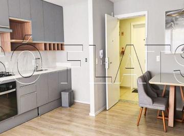 Apartamento · 55m² · 2 Quartos · 1 Vaga · Apartamento mobiliado 2 dormitórios com suíte e varanda no Caminhos da Lapa próximo ao metrô