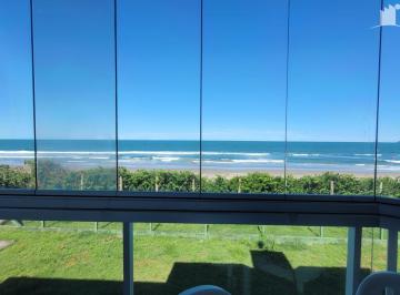 Apartamento · 186m² · 3 Quartos · 2 Vagas · Apartamento frente mar