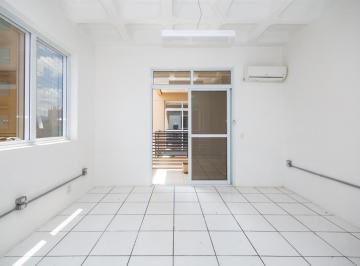 70675eb7-496a-43cd-b2fe-8c159041f6cb · Agradável conjunto comercial para venda em Vila Gustavo, 40m²