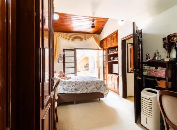 IMG_20260606_185513_000.jpeg · Espetacular sobrado para venda em Chácara Inglesa com 5 quartos, sendo 2 suítes, 488m² - remaxmamede