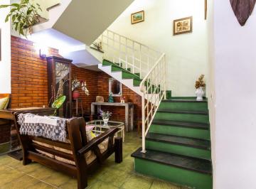 IMG_20260611_185439_000.jpeg · Versátil sobrado para venda em Chácara Inglesa com 5 quartos, sendo 2 suítes, 488m² - remaxmamede#KU