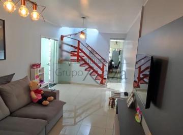 Casa · 125m² · 4 Quartos · 2 Vagas · Oportunidade - Casa - Bosque dos Eucaliptos - 4 Dormitórios - 206m² - Estuda Permuta.