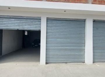 Comercial · 180m² · Ponto Comercial em Cidade Nova - Feira de Santana