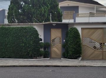 Casa · 2 Quartos · 8 Vagas · Casa em Jardim Belas Artes  -  Registro