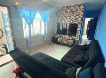Casa · 126m² · 2 Quartos · 2 Vagas · Excelente casa geminada com 2 dormitórios no bairro Ocian!