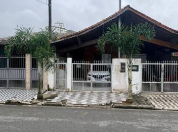 Casa · 126m² · 2 Quartos · 2 Vagas · Excelente casa geminada com 2 dormitórios no bairro Ocian!