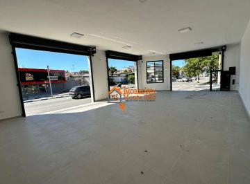 Comercial · 180m² · Salão em Jardim Santa Mena, Guarulhos/SP de 180m² para locação R$ 15.000,00/mes