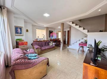 Casa · 155m² · 3 Quartos · Casa em Europa, Contagem/MG de 155m² 3 quartos à venda por R$ 750.000,00