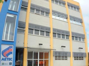 Comercial · 12m² · Sala em Vila Santo Antônio do Portão, Cotia/SP de 12m² para locação R$ 1.200,00/mes