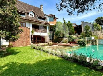 Casa · 850m² · 4 Quartos · 4 Vagas · Casa de alto padrão à venda no Alto da Boa Vista com 5 quartos piscinas e jardim