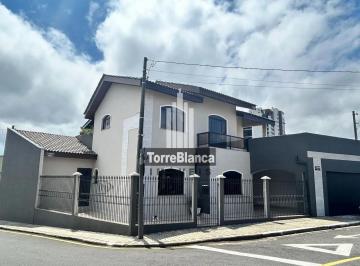 Casa · 176m² · 4 Quartos · 2 Vagas · Sobrado em Orfãs, Ponta Grossa/PR de 176m² 4 quartos à venda por R$ 700.000,00