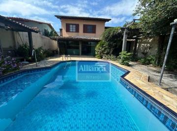 36378259d8a644adb4c822455a55af7232c3a078 · Casa com 4 dormitórios, 2 suítes, área de lazer e 3 vagas de garagem à venda, 227 m² por R$ 850.000 