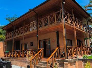 59ad7863a74451c5bb2a1195b046eba092f5cc72 · Chácara com 3 dormitórios à venda, com 2314 m² - Piracuama - Pindamonhangaba/SP
