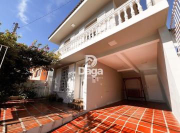 Casa · 190m² · 4 Quartos · 2 Vagas · INCRIVEL Casa no centro de Florianópolis