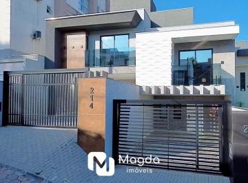 Casa · 162m² · 3 Quartos · 2 Vagas · Casa à venda no bairro Velha Central - Blumenau/SC